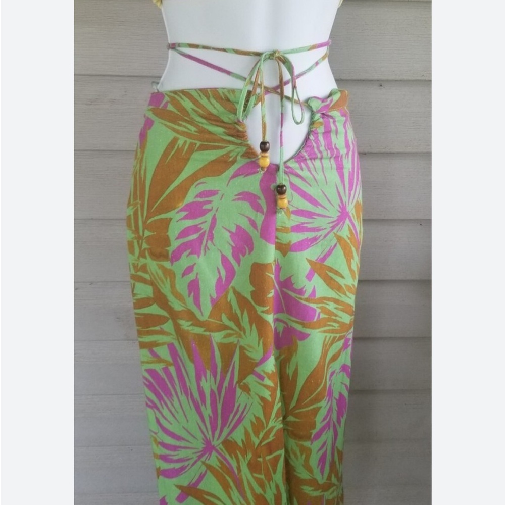 Zara Vibrant Pink and Orange Tropical Skirt - Picture 2 of 4